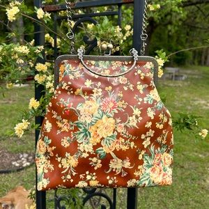 Patricia Nash Novella Handbag with Crossbody/Shoulder Strap.